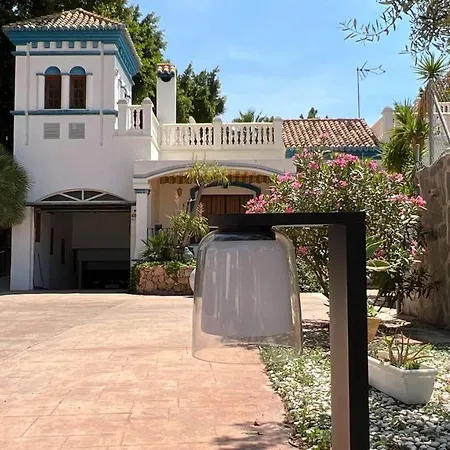 Casa Duende En De Con Piscina Apartamento *